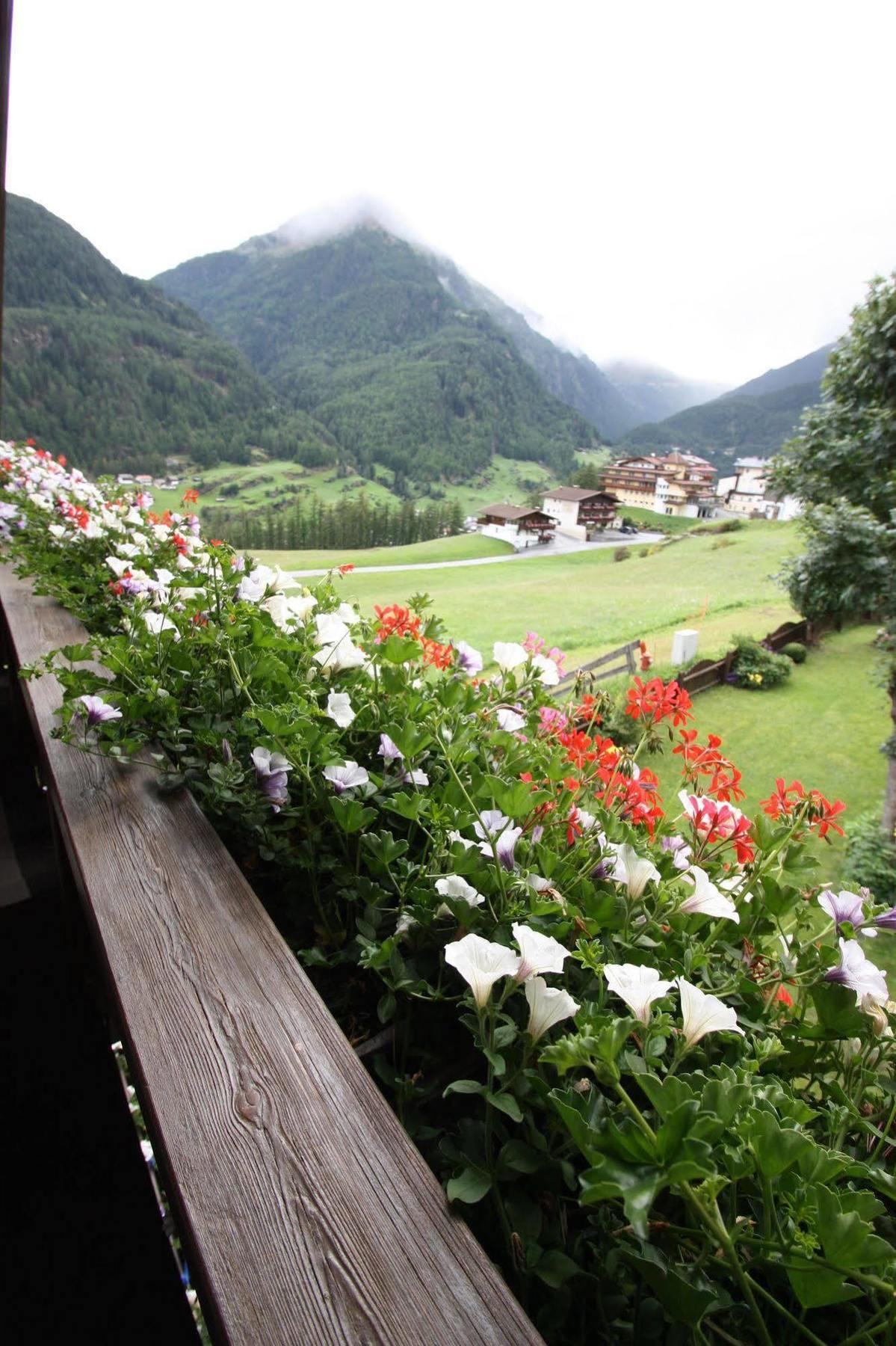 Haus Sonnenhang Sölden Buitenkant foto